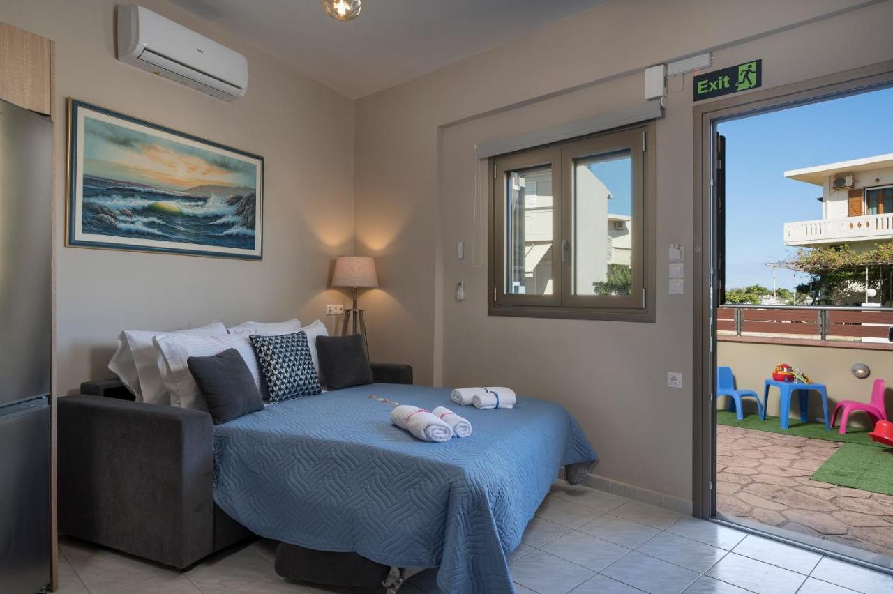 Floral Beach Apt With Lux Extras & Special Treats كوليمفاري المظهر الخارجي الصورة