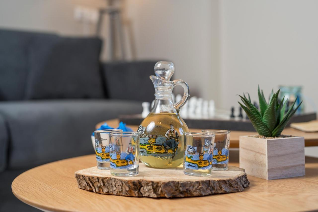 Floral Beach Apt With Lux Extras & Special Treats كوليمفاري المظهر الخارجي الصورة